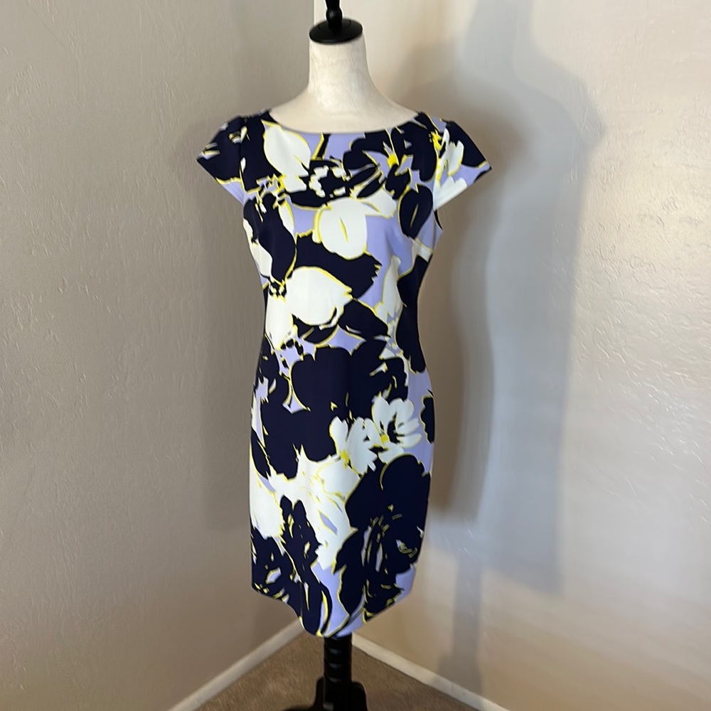 VINCE CAMUTO abstract floral dress